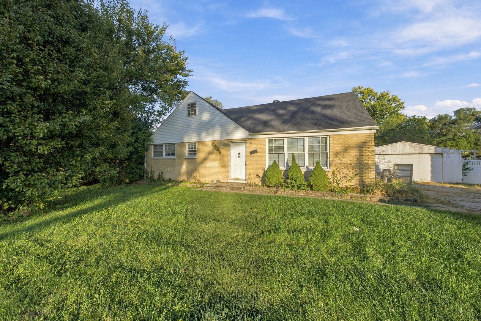 2329 Scott Street — photo
