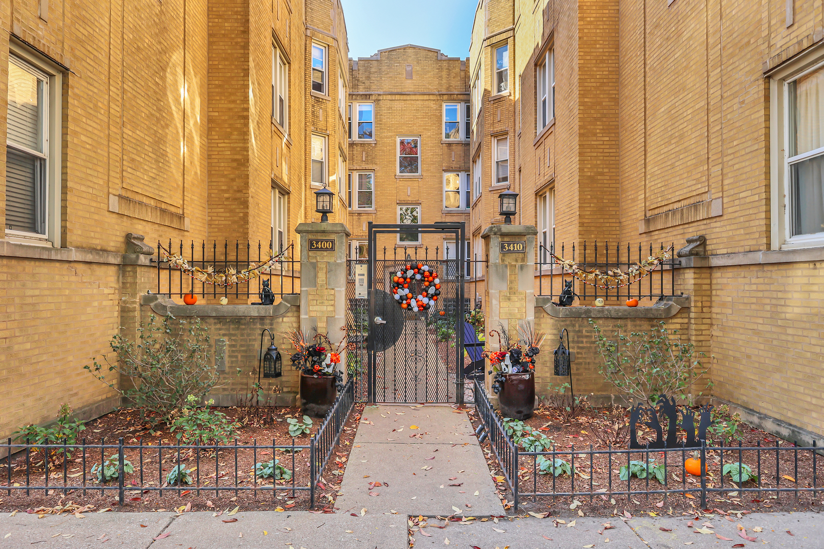 3404 N Bell Avenue Unit 1 — photo
