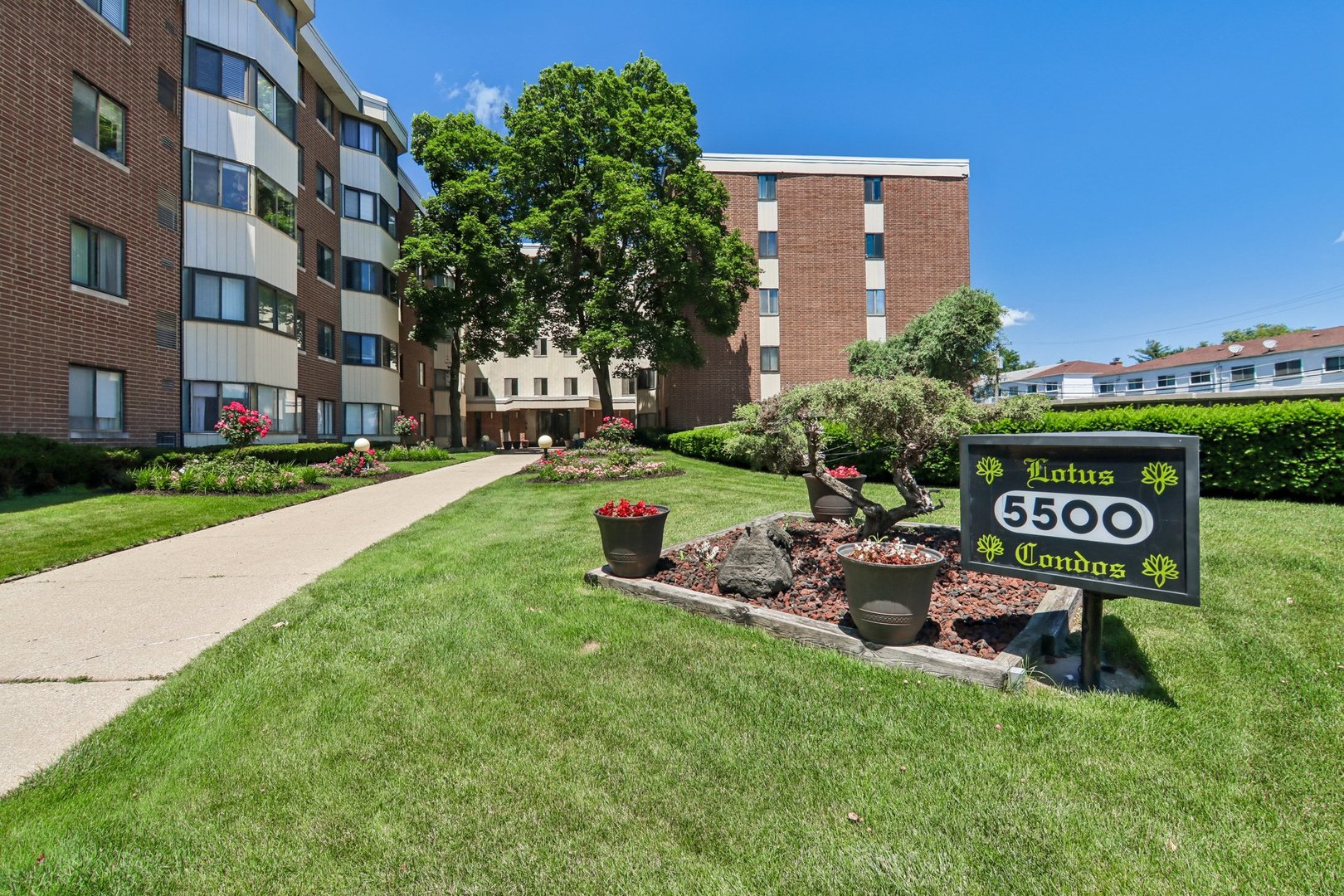 5500 W Lincoln Avenue Unit 111E — photo