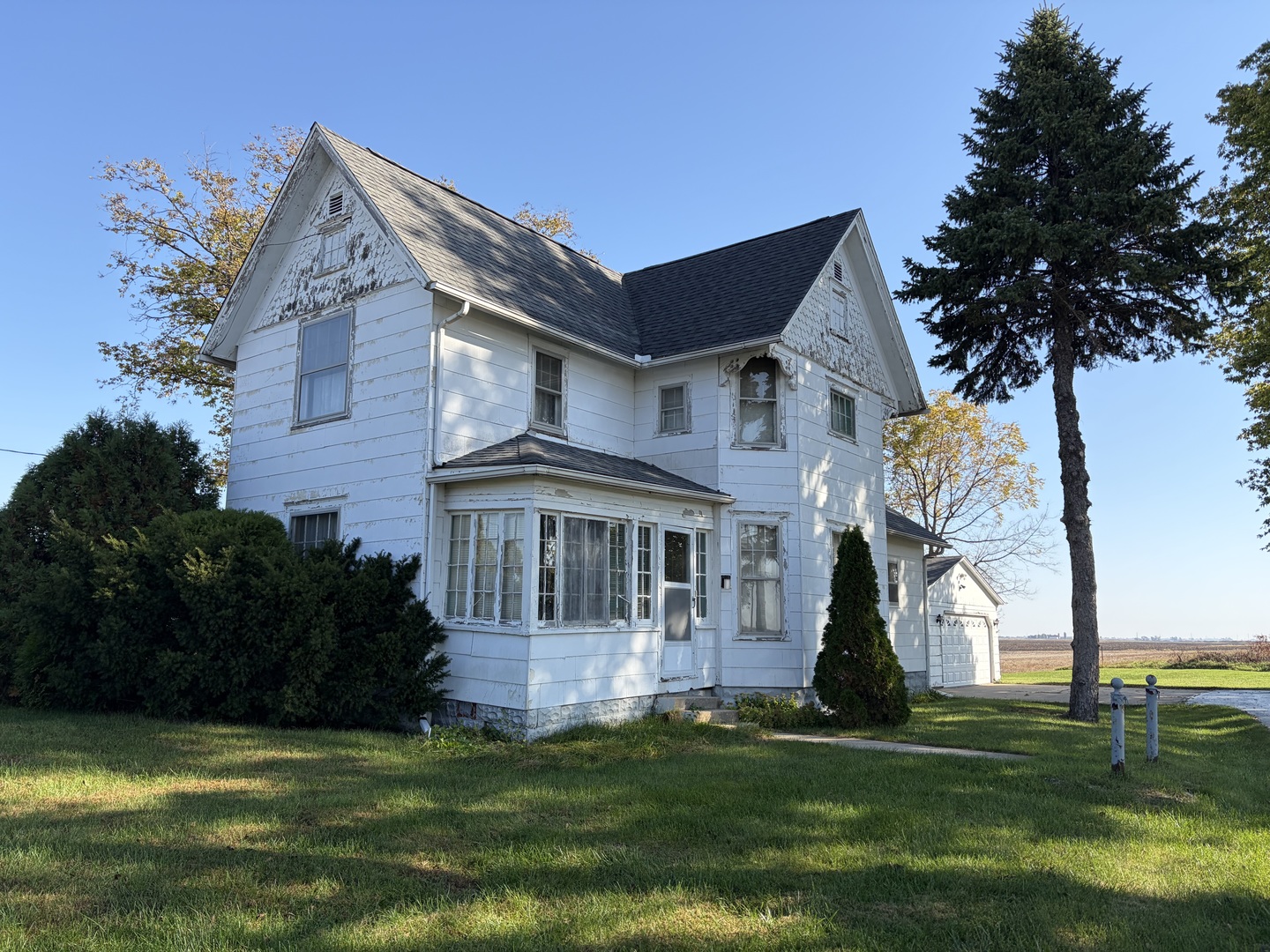 8596 Hoover Road — photo