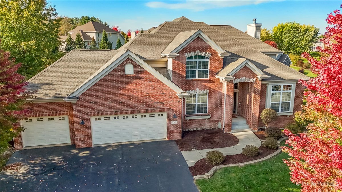 422 Maple Leaf Lane — photo