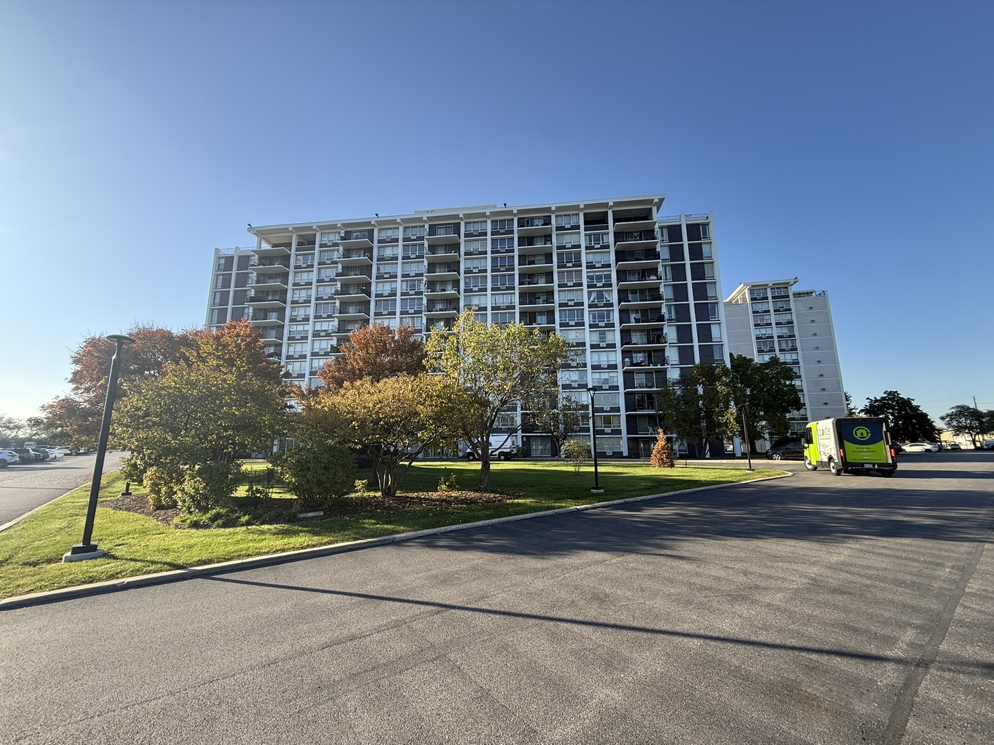 8809 W Golf Road Unit 9I — photo