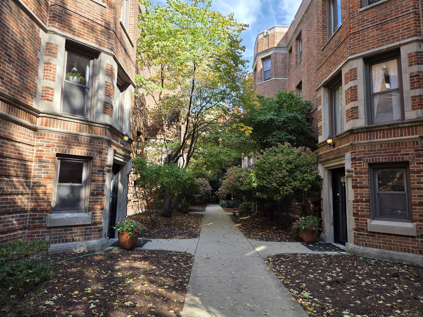 1654 W Farwell Avenue Unit 2I — photo