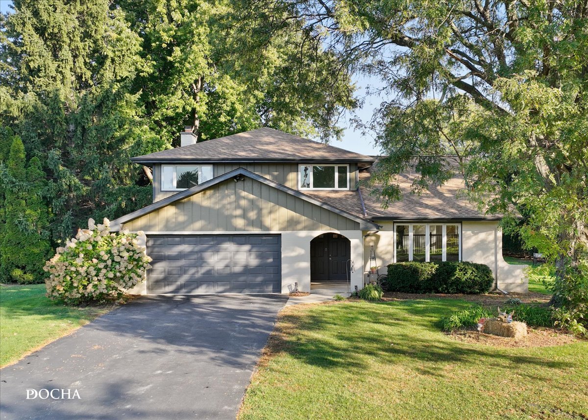 29W178 Spring Lake Drive — photo
