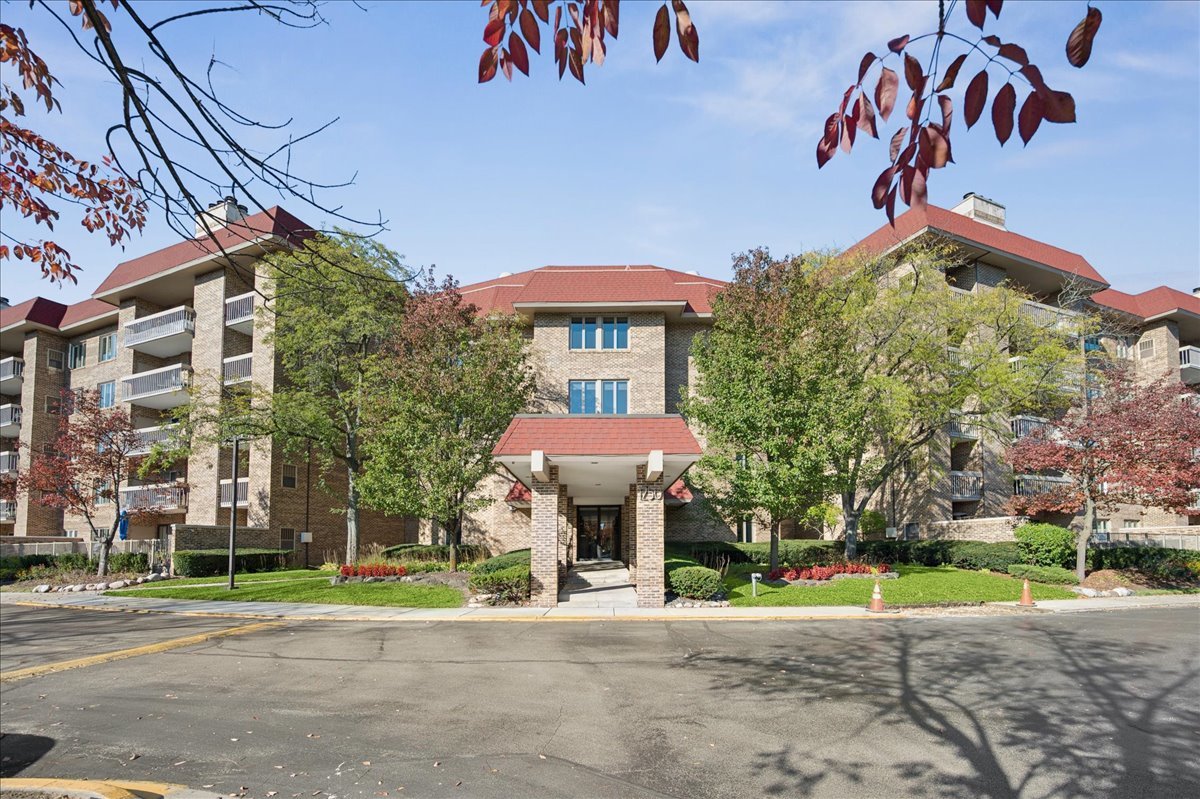 1250 Rudolph Road Unit 5G — photo