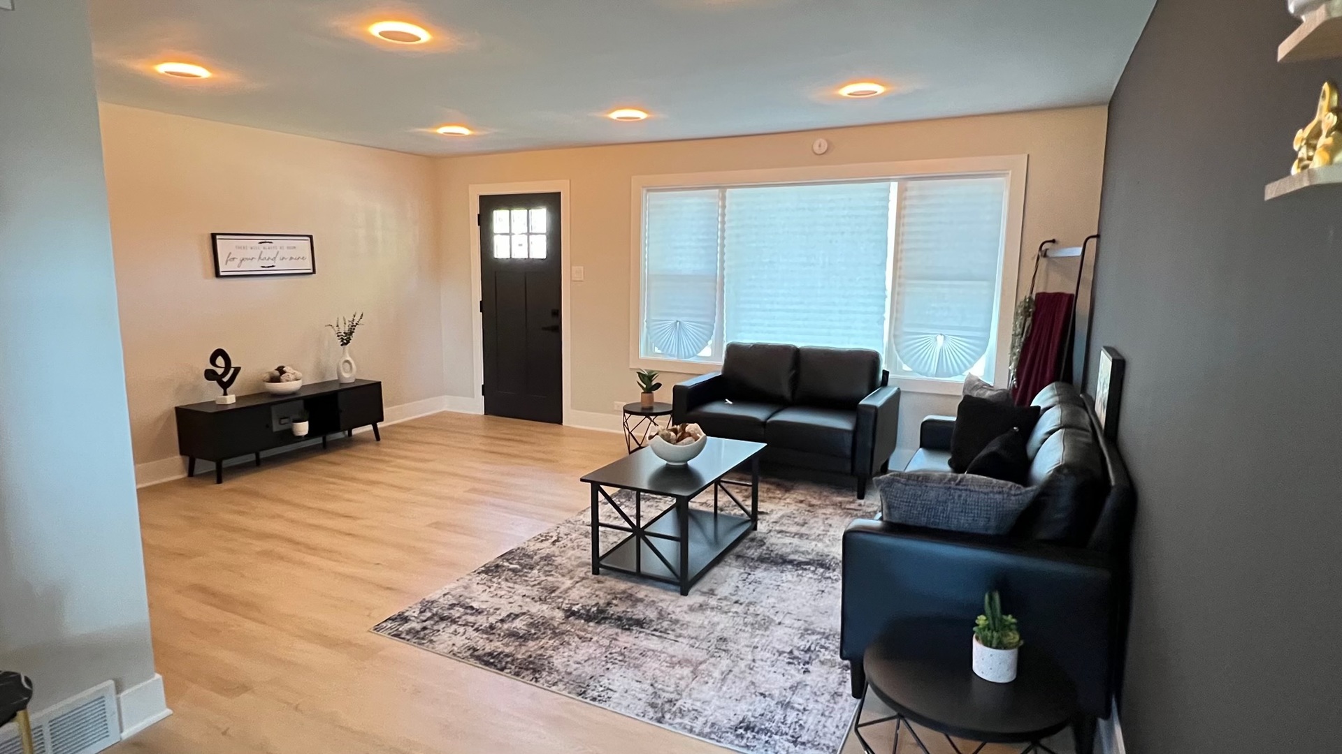 526 Crest Street, Wheaton, IL 60187 — photo 3