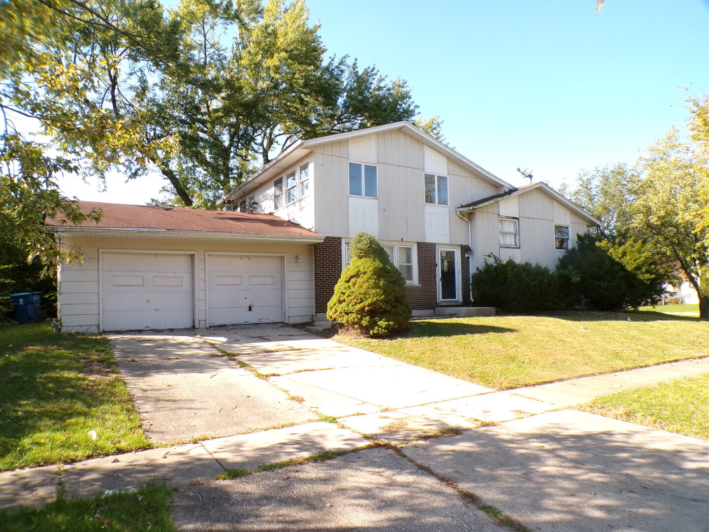 1916 218th Street — photo
