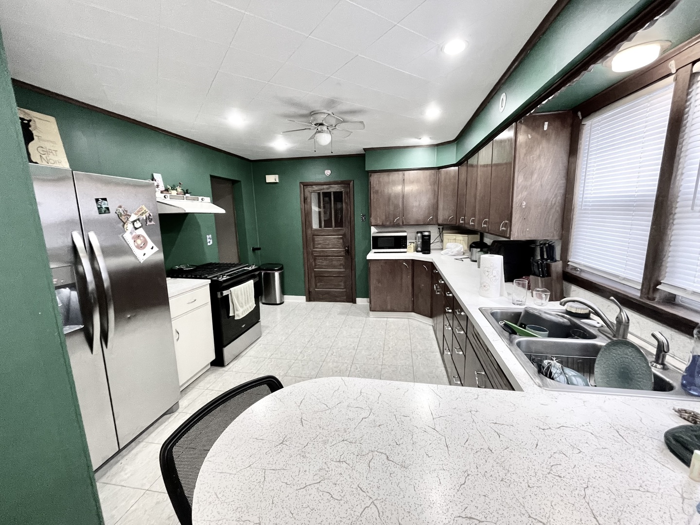 315 E Devlin Street, Spring Valley, IL 61362 — photo 2