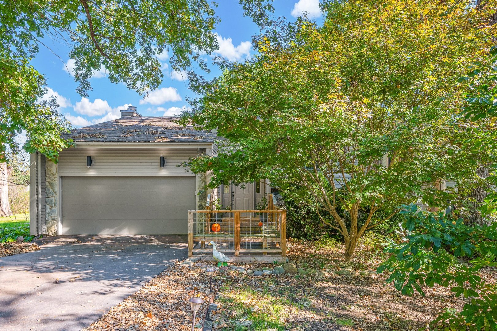 13523 Burr Oak Road — photo