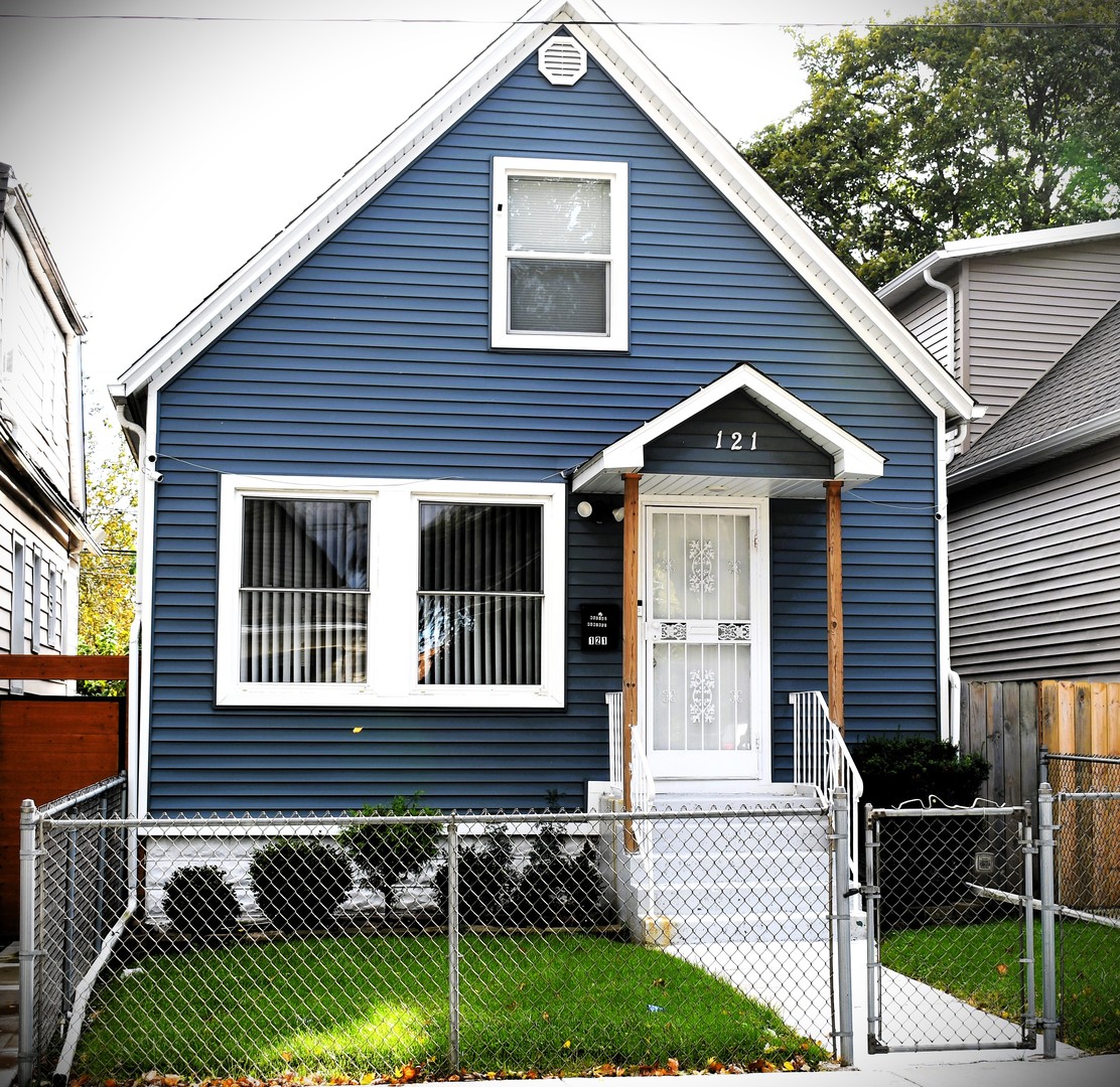 121 E 104th Place — photo