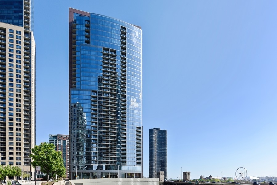 450 E Waterside Drive Unit 1302 — photo