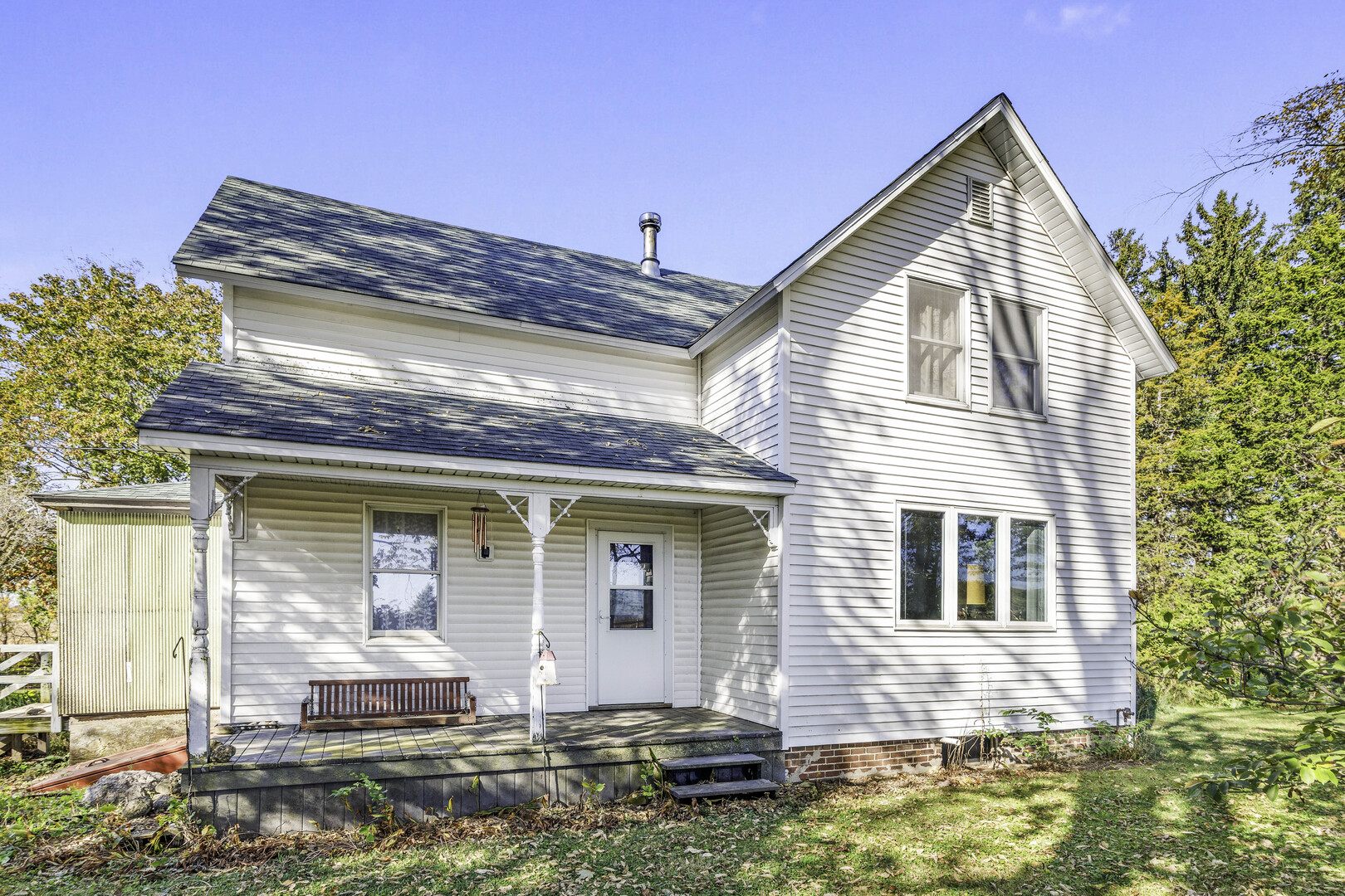 379 Hedge Road, Compton, IL 61318 — photo 3