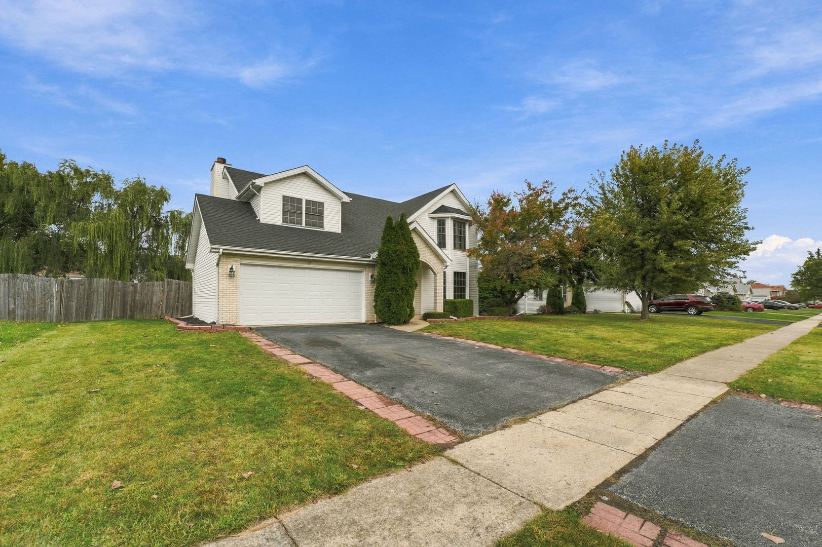 5146 W Park Lane — photo