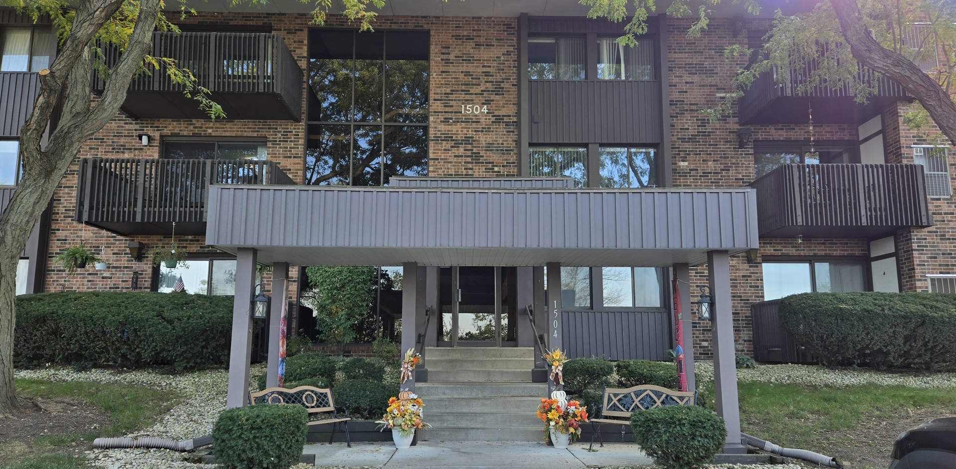 1504 Woodbridge Road Unit 2B — photo