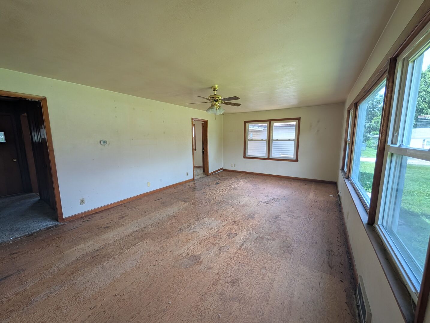 203 E 2nd Street, Genoa, IL 60135 — photo 3