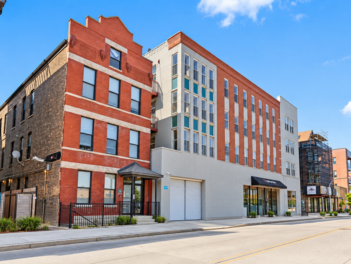 2356 N Elston Court Unit 403 — photo