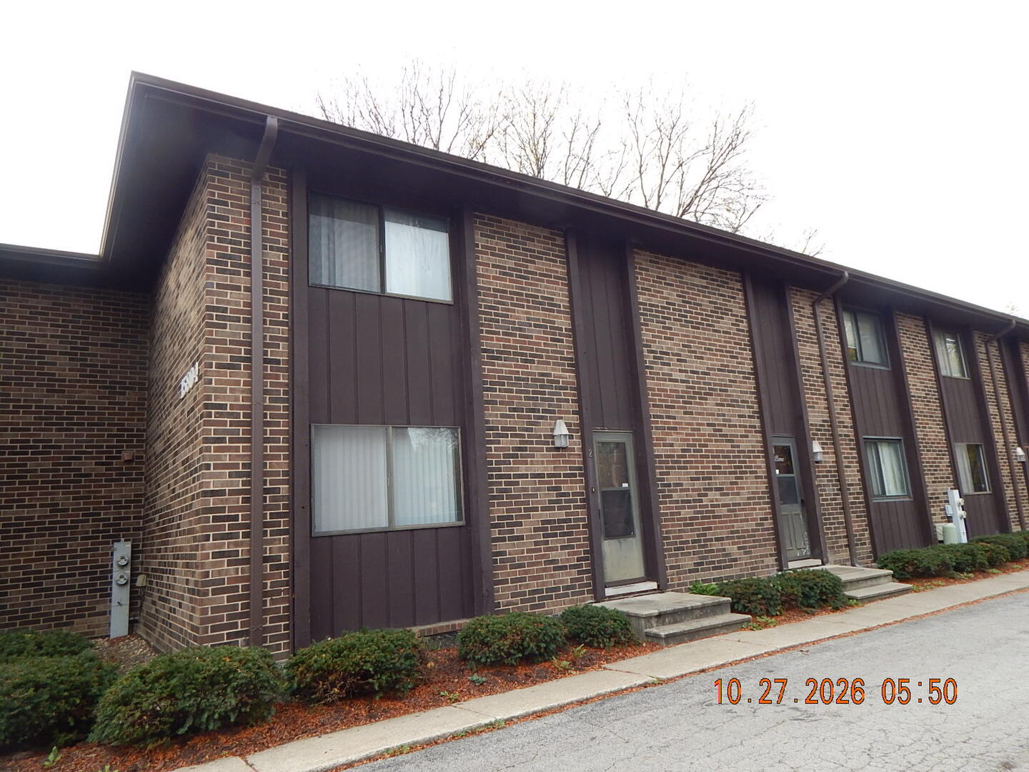 15804 S Laramie Avenue Unit 2 — photo