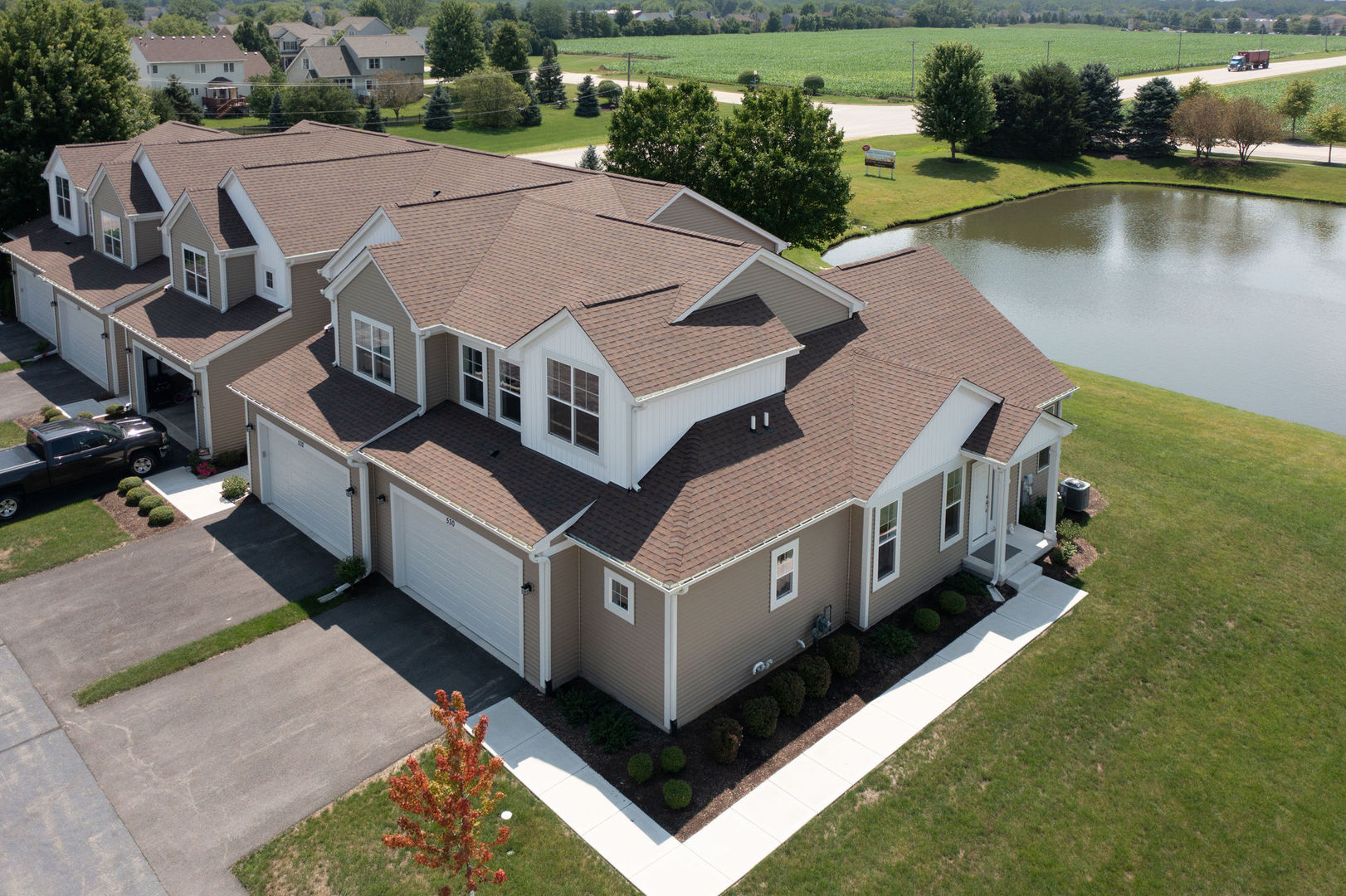 530 Amherst Drive — photo