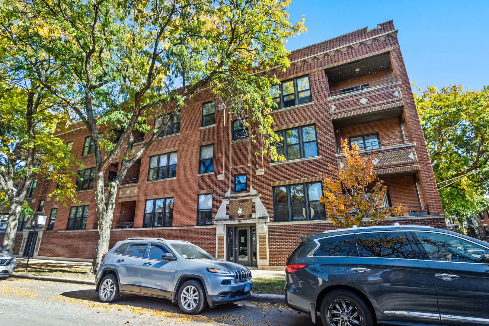 839 N Washtenaw Avenue Unit 2 — photo