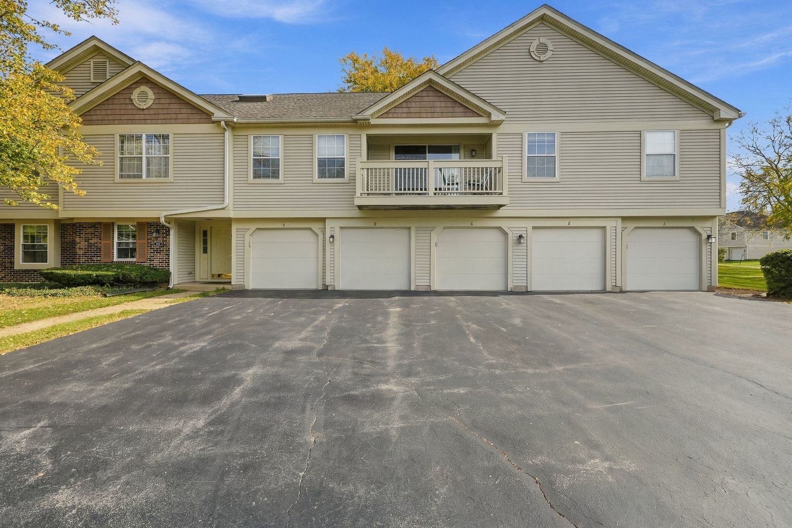 1253 Ballantrae Place Unit a — photo