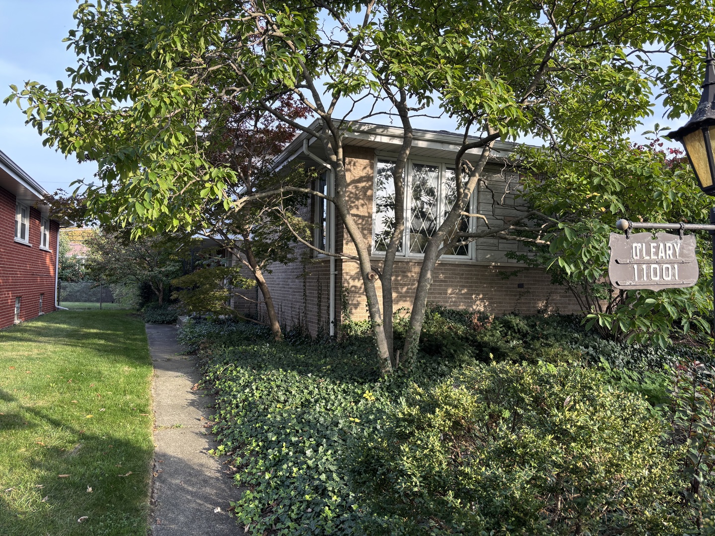 11001 S Kilbourn Avenue — photo