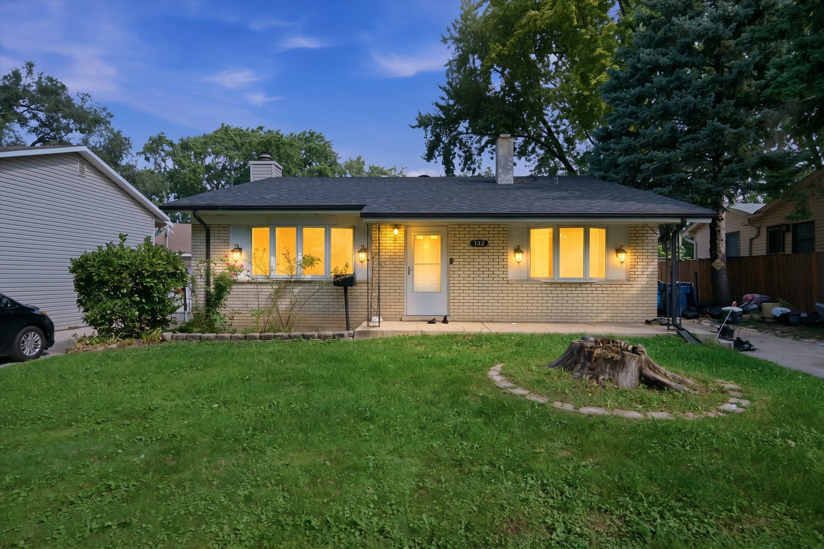 132 E Montana Avenue — photo
