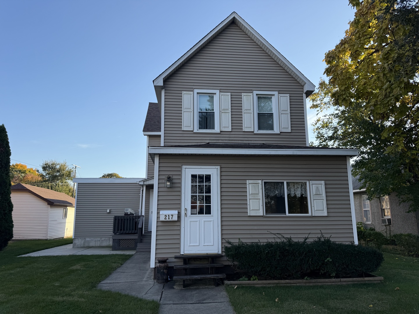 217 W Cleveland Street — photo