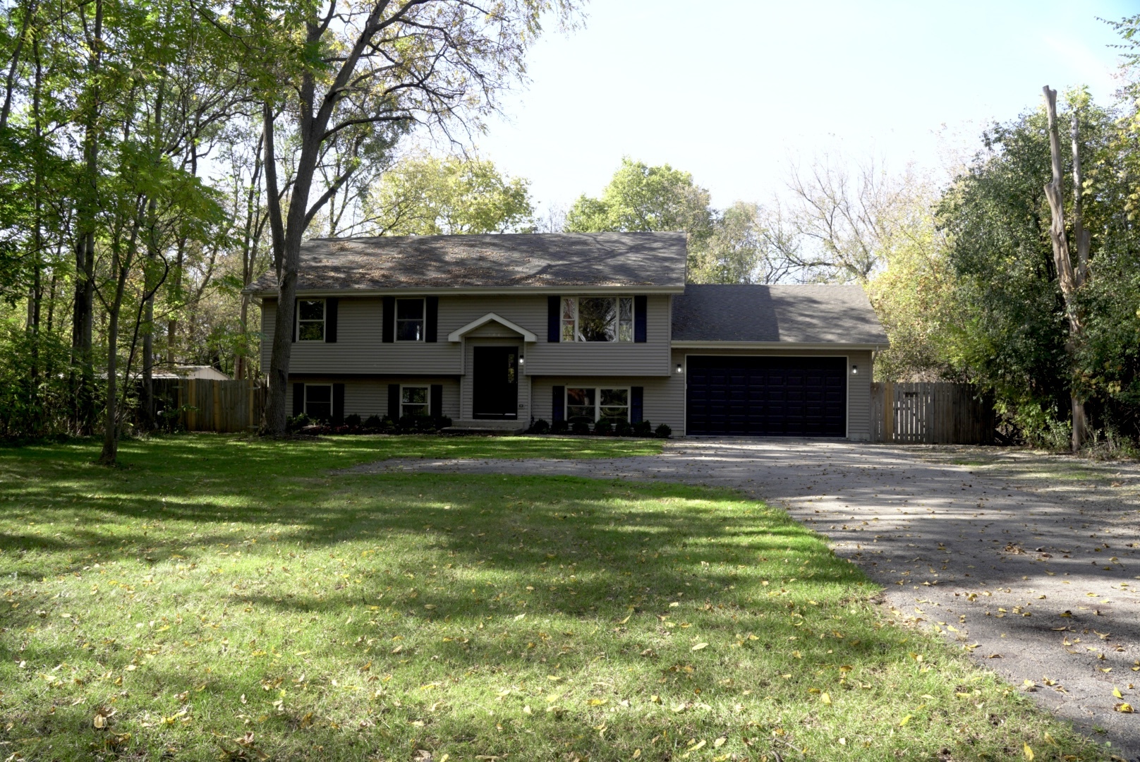 804 Rinear Road — photo