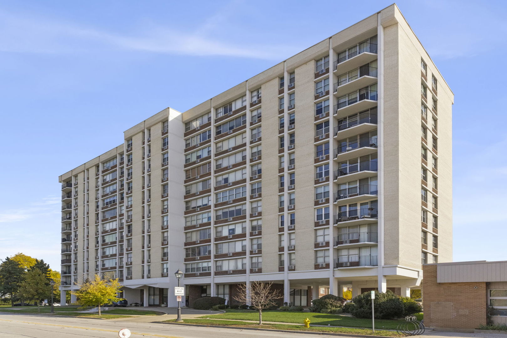 33 N Main Street Unit 6M — photo