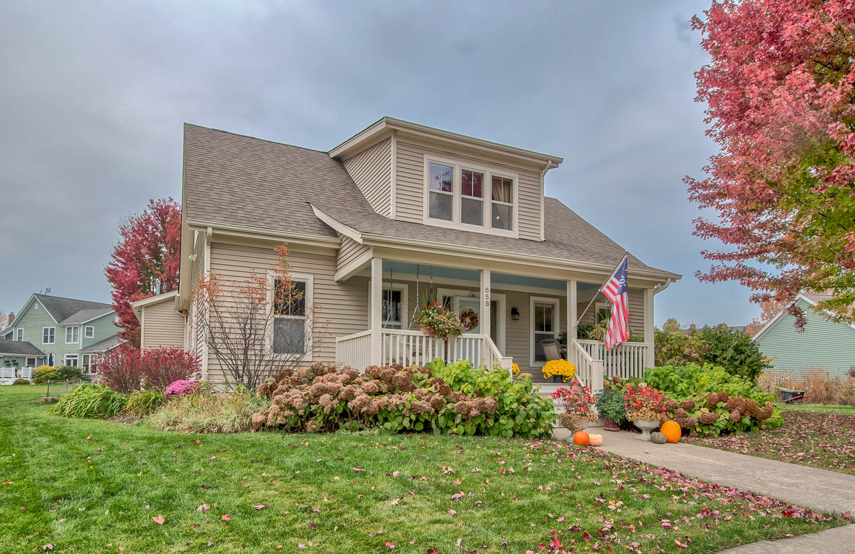 658 Indian Path Road — photo