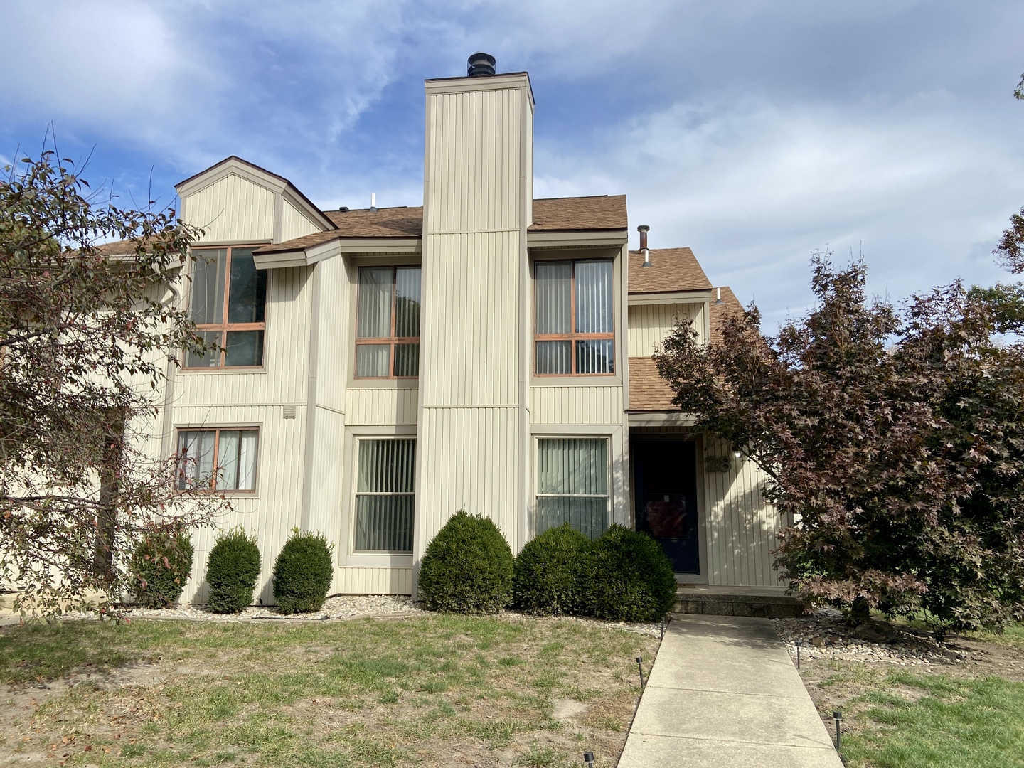 28 Colony West Drive — photo
