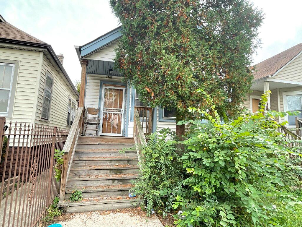 7145 S Seeley Avenue — photo