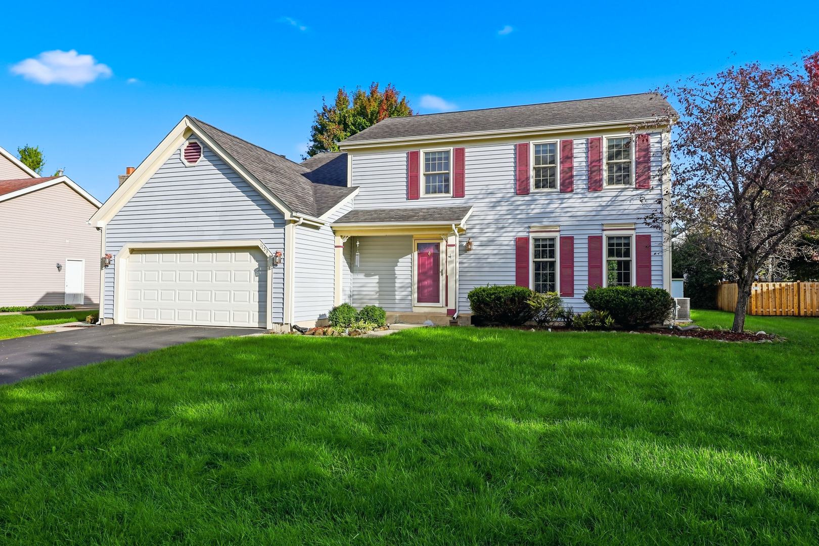 1153 Dovercliff Way — photo