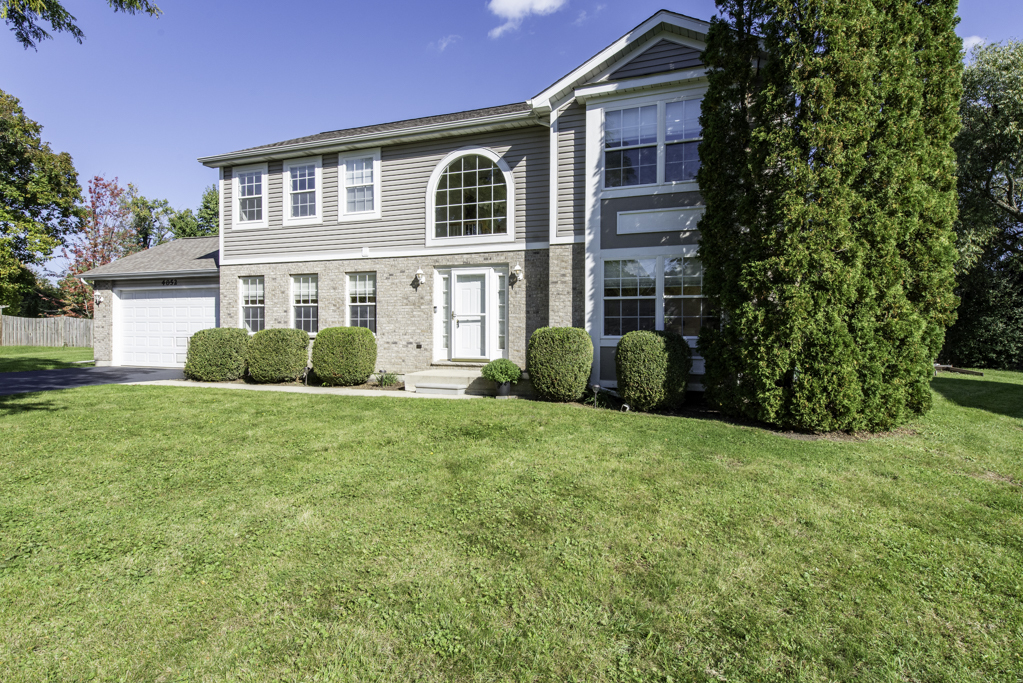 4052 Woodcrest Court — photo