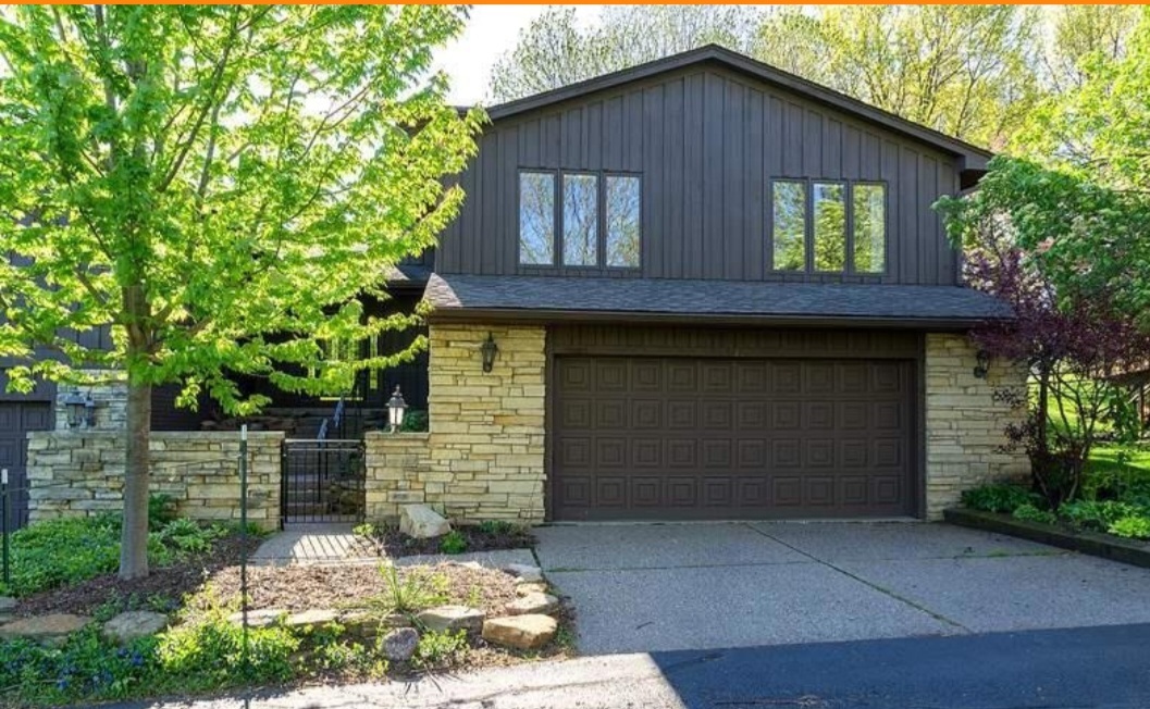 6401 Utica Ridge Road Unit 22 — photo
