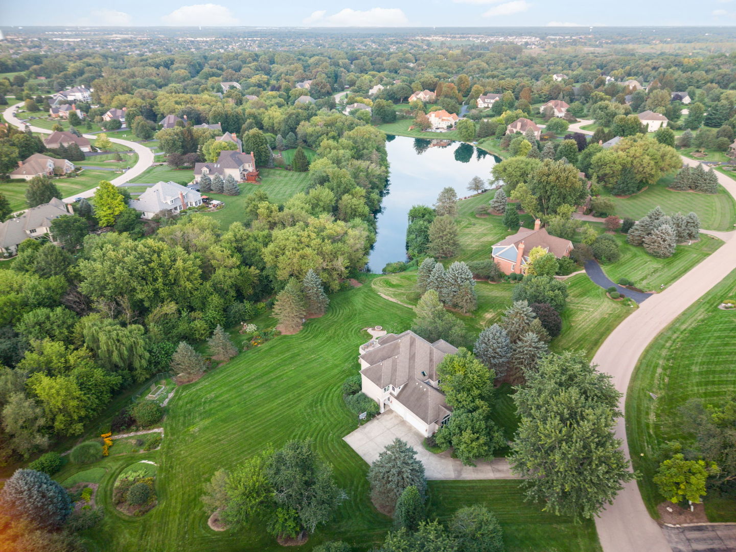 38W590 Barb Hill Drive — photo