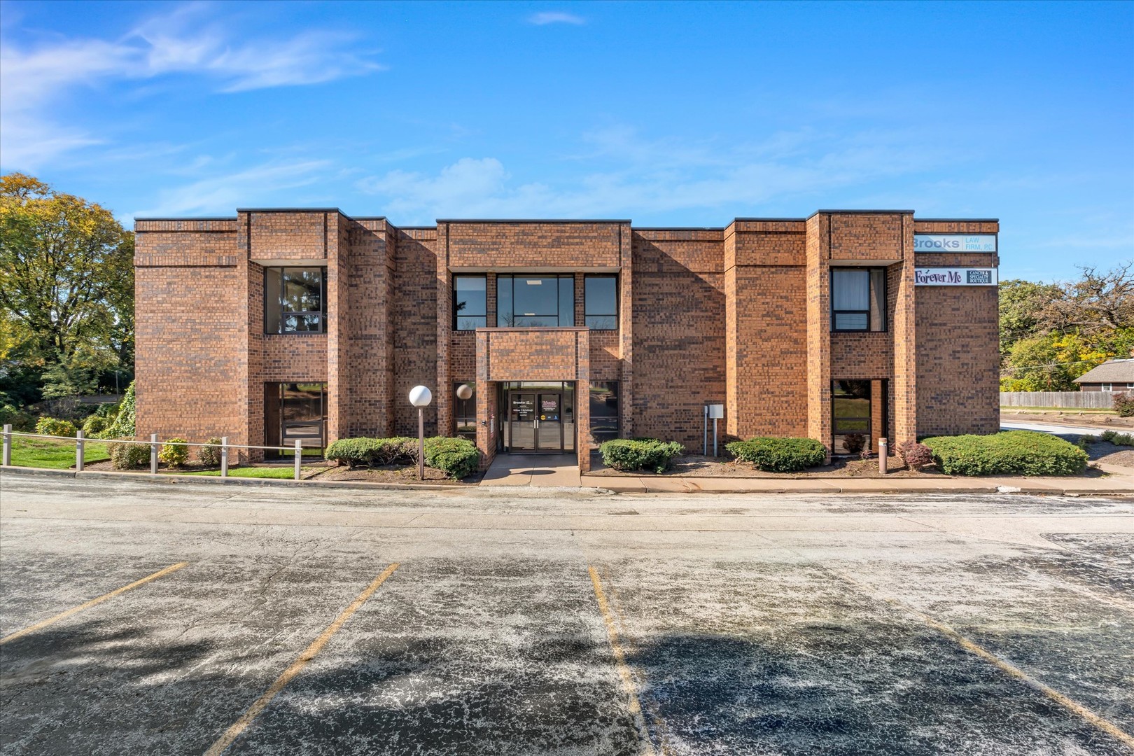 3425 E Locust Street — photo