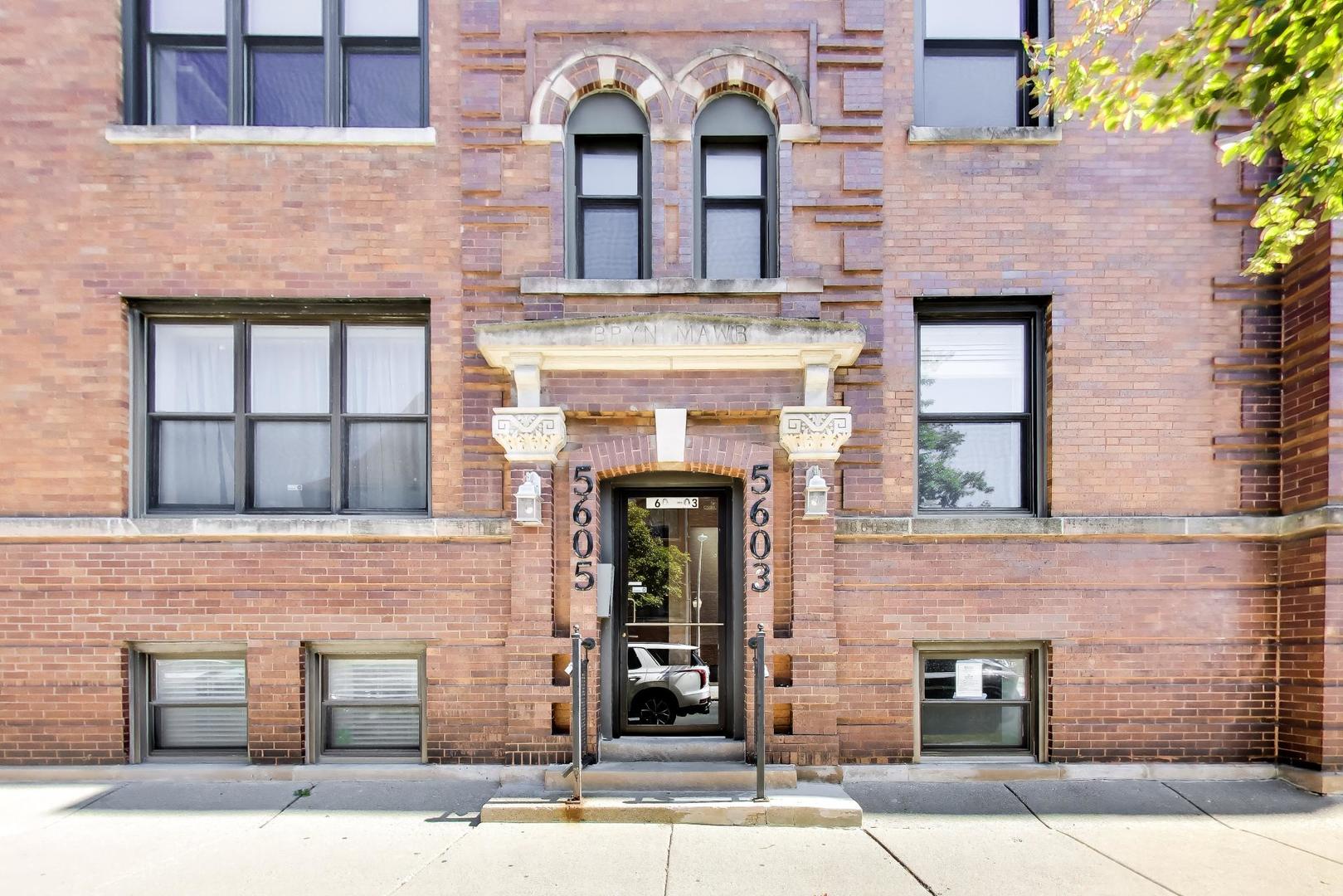 5605 N Glenwood Avenue Unit 3 — photo