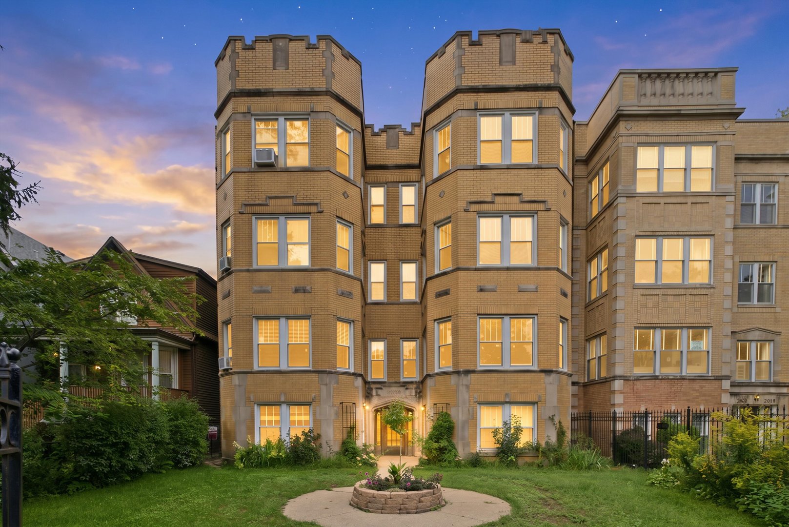 2640 W Logan Boulevard Unit 102 — photo