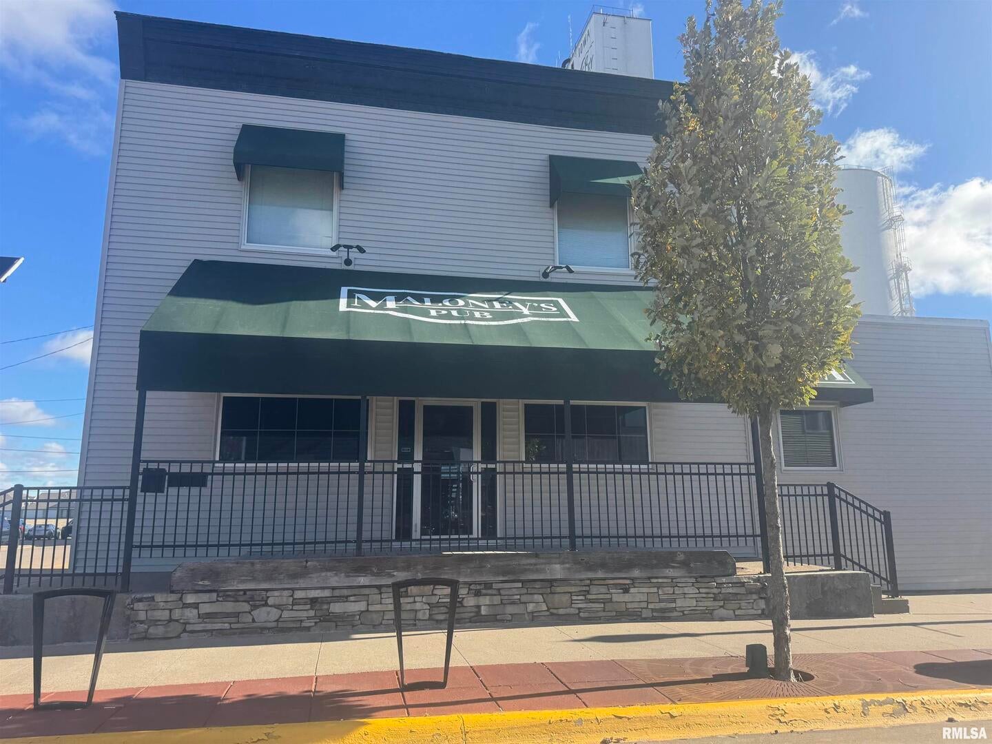 239 N 2nd Street — photo