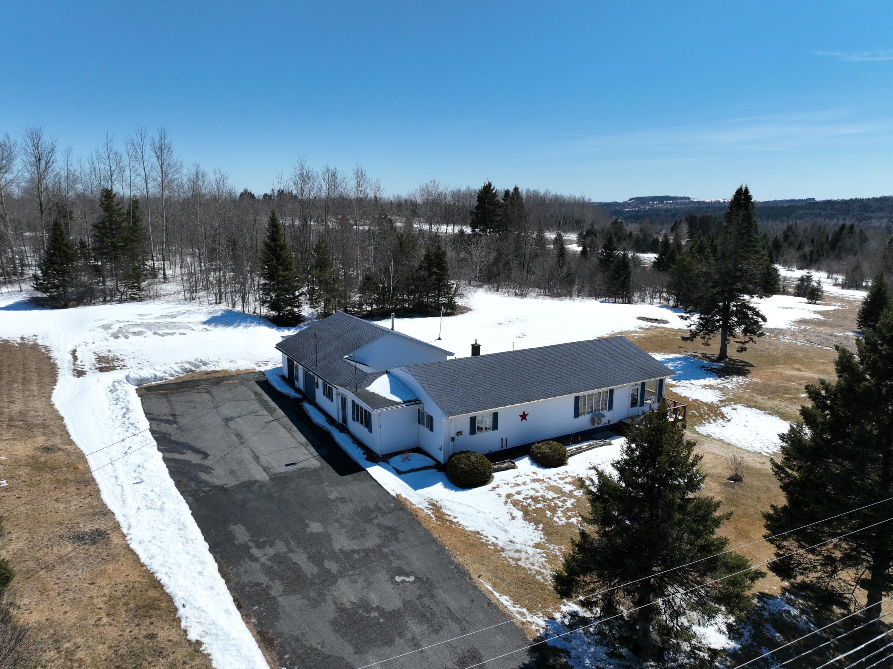 1755 Van Buren Road — photo