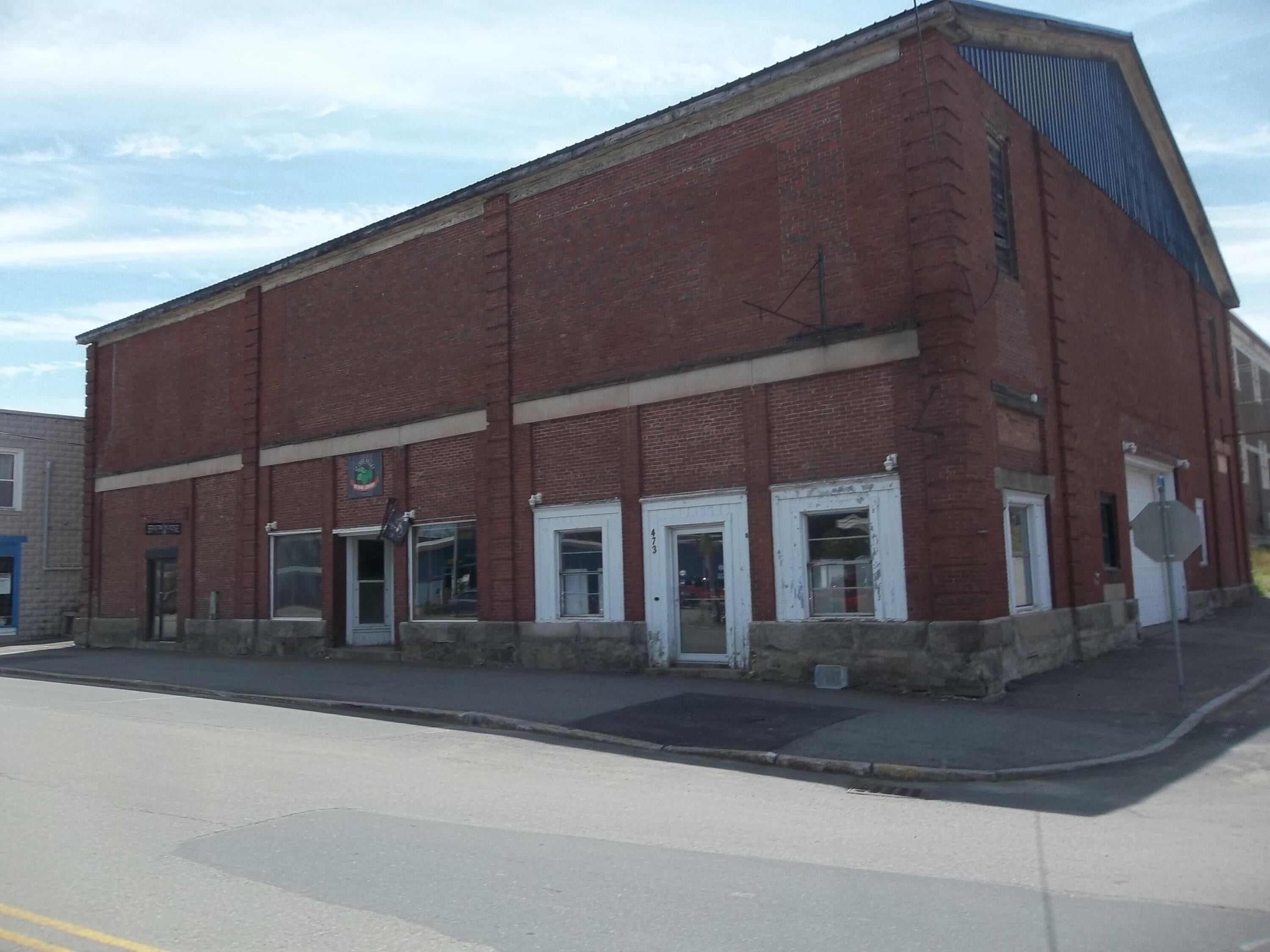 473 Main Street — photo