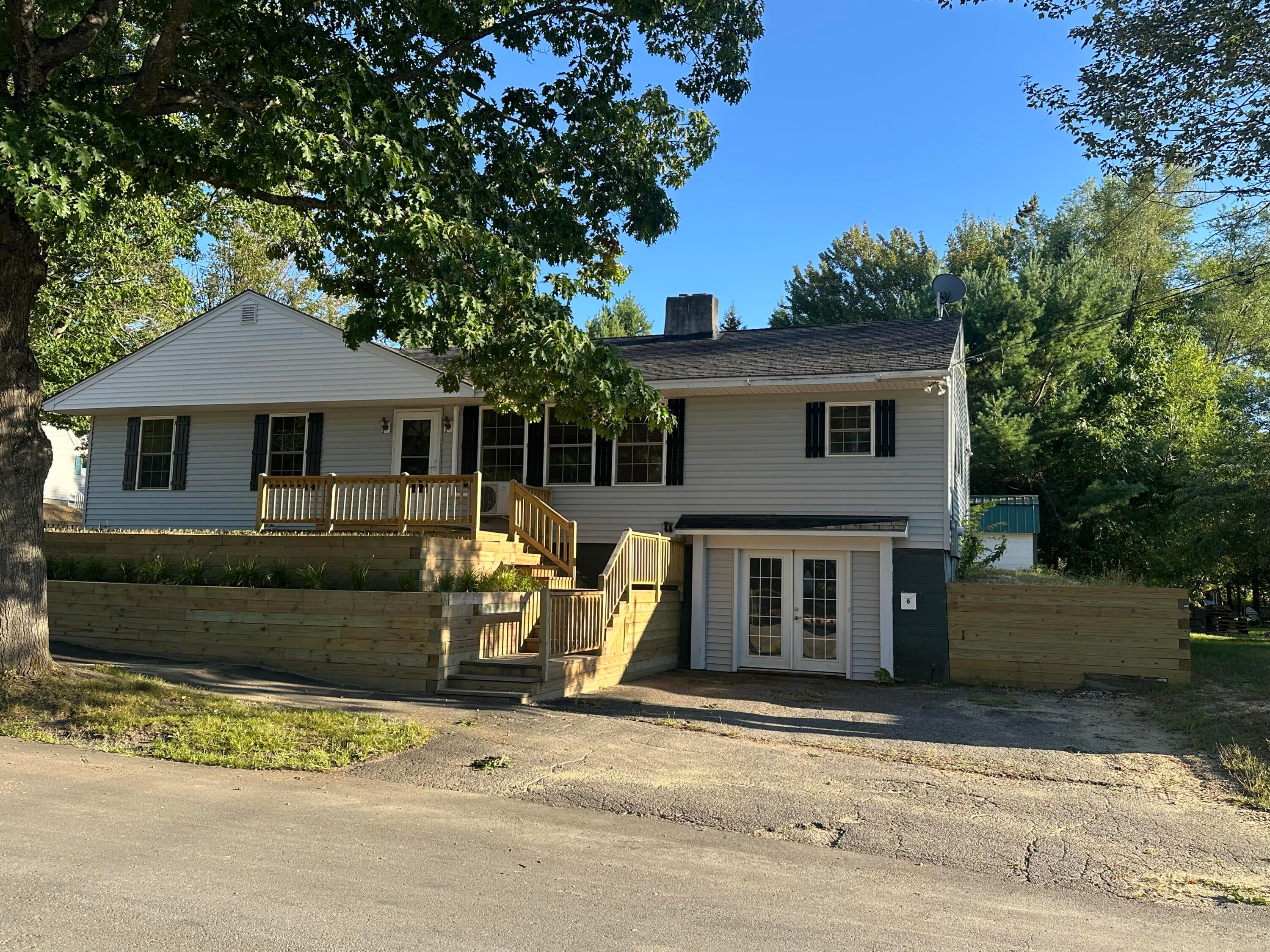 6 Colony Place — photo