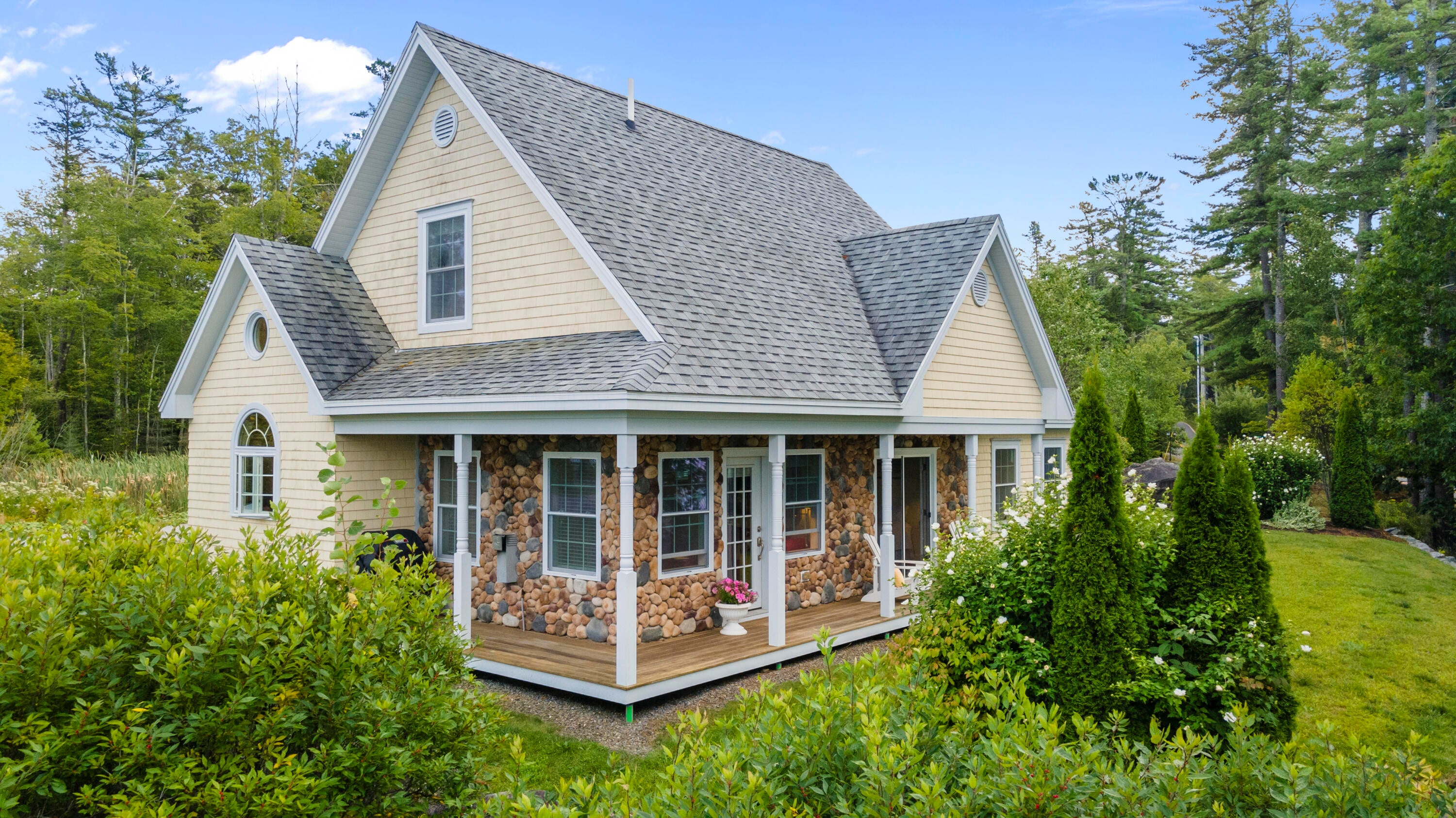 11 Island Lane 1 — photo