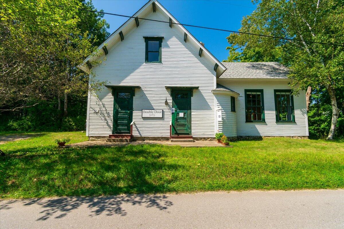 300 Main Road — photo