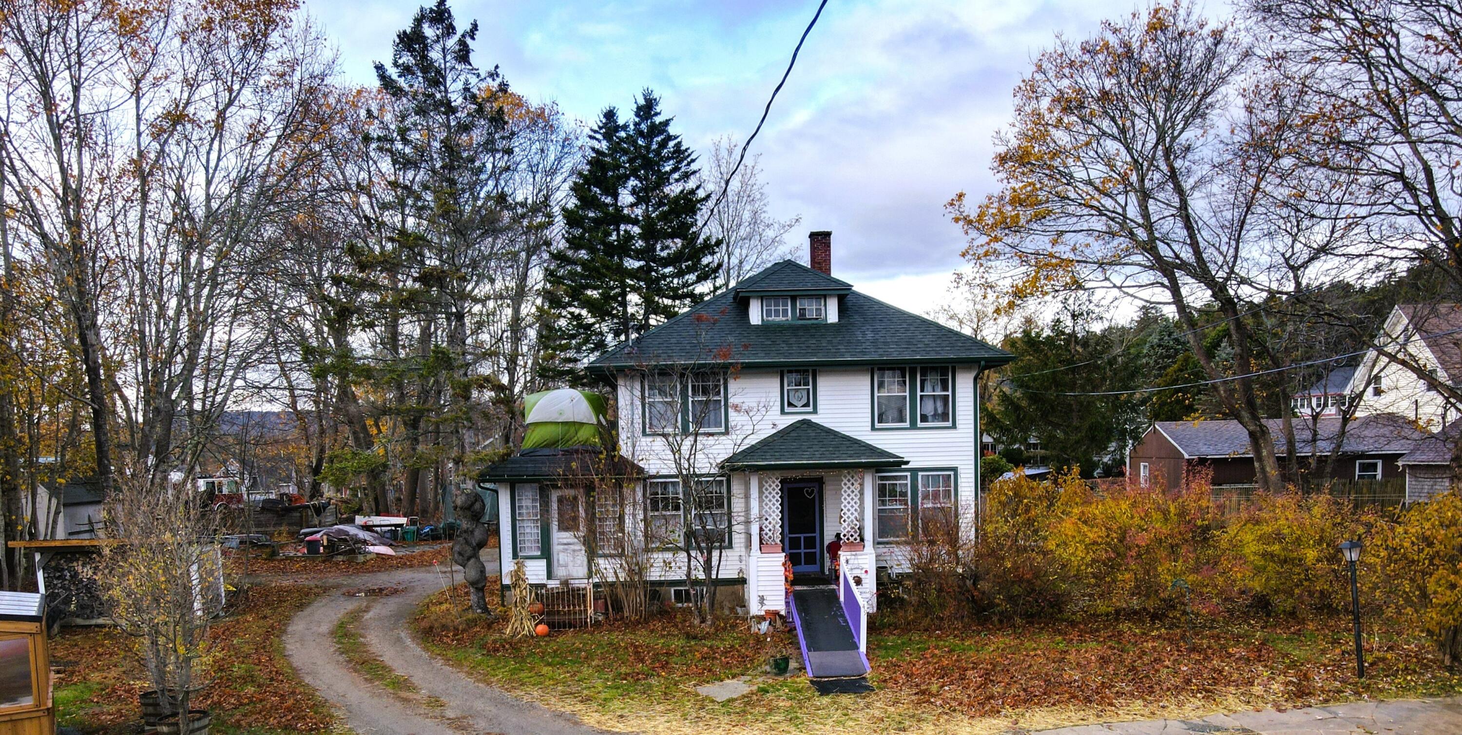 49 Summit Road — photo