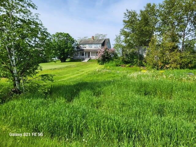 147 Lake Road — photo