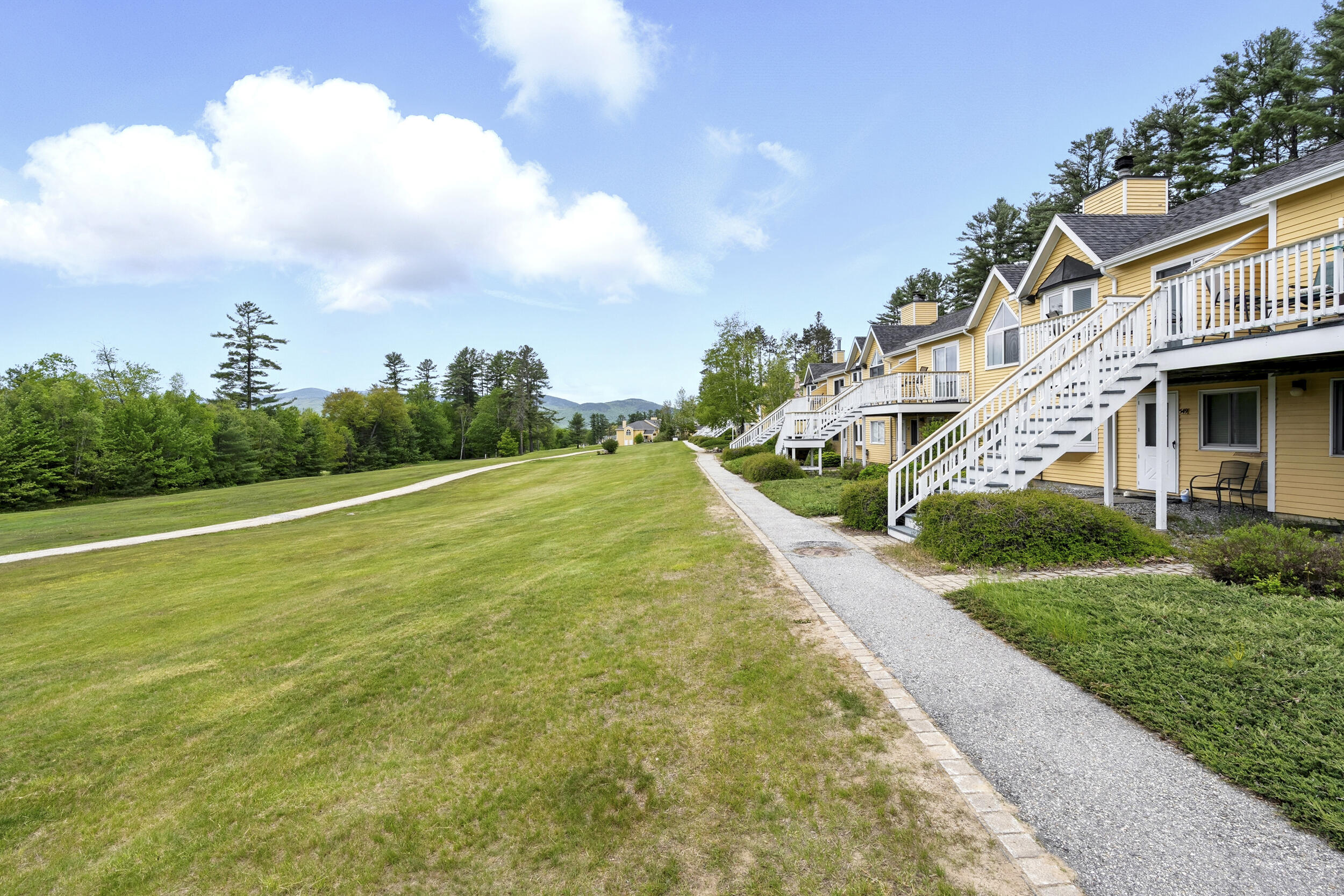 88 Fairway Road 550 — photo