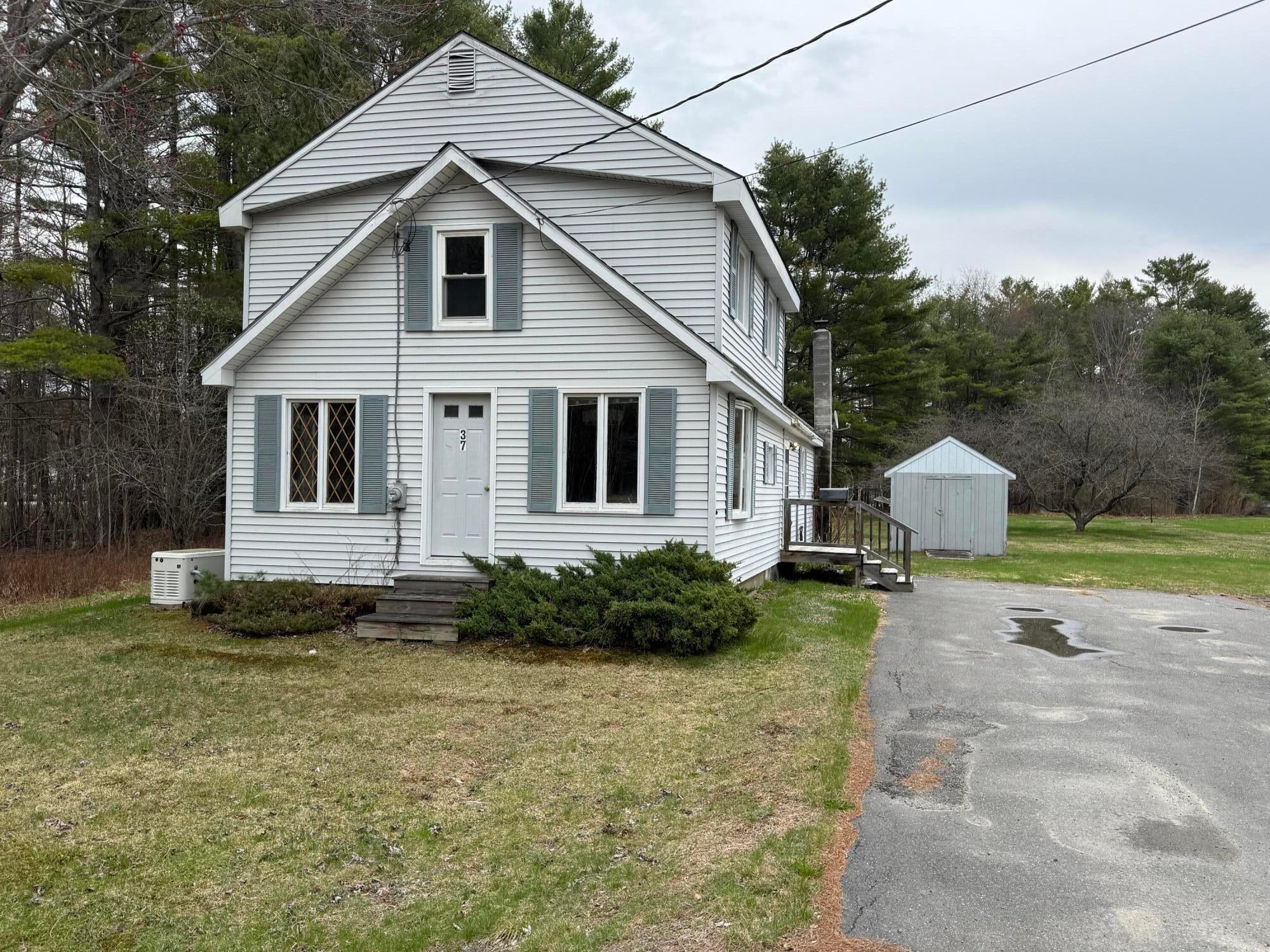 37 Pleasant Street — photo