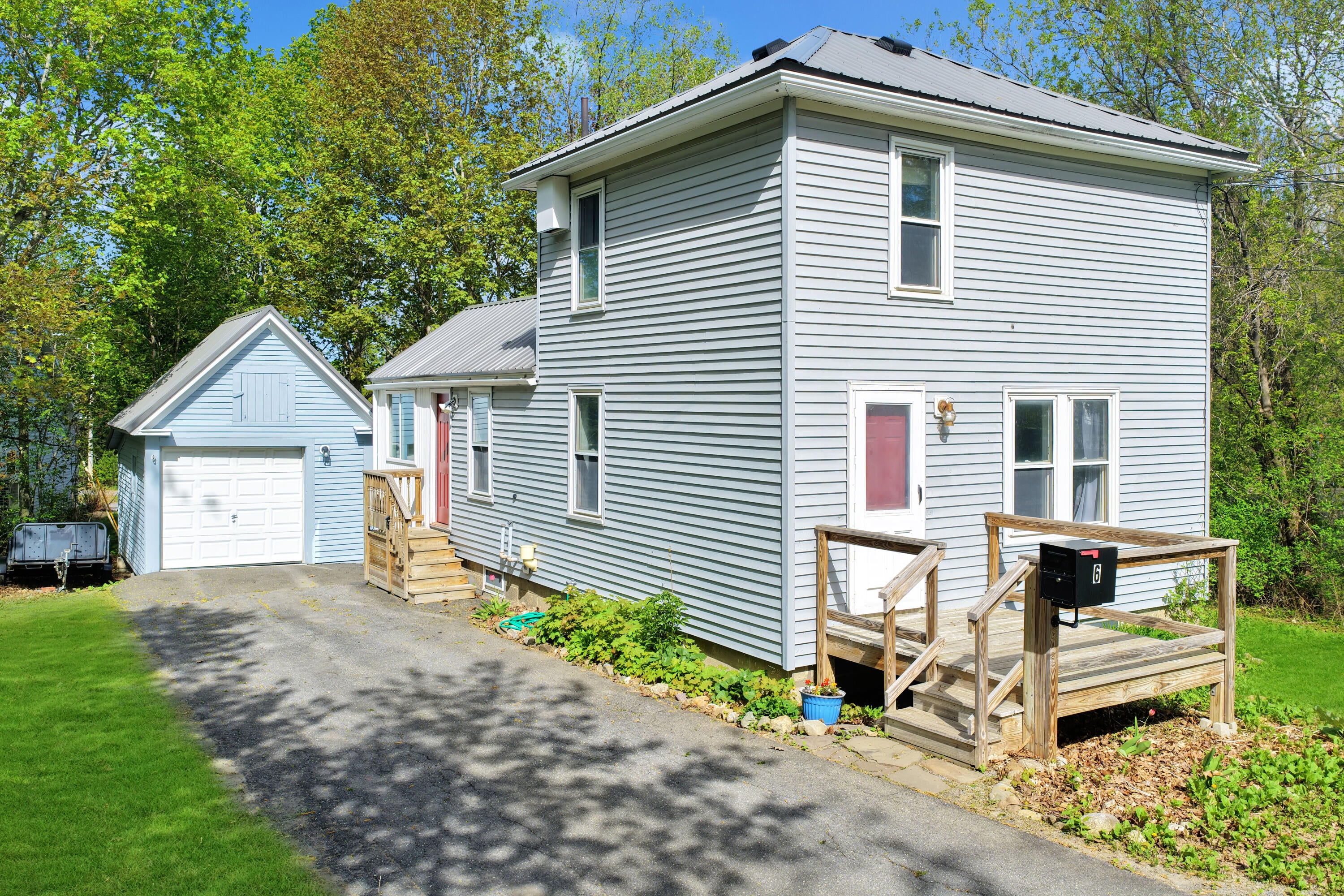 6 Dudley Street — photo